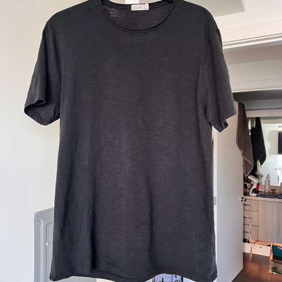 Barefoot Dreams Malibu Collection® Men's Washed Jersey Short Sleeve Crew - Picture 5 of 11